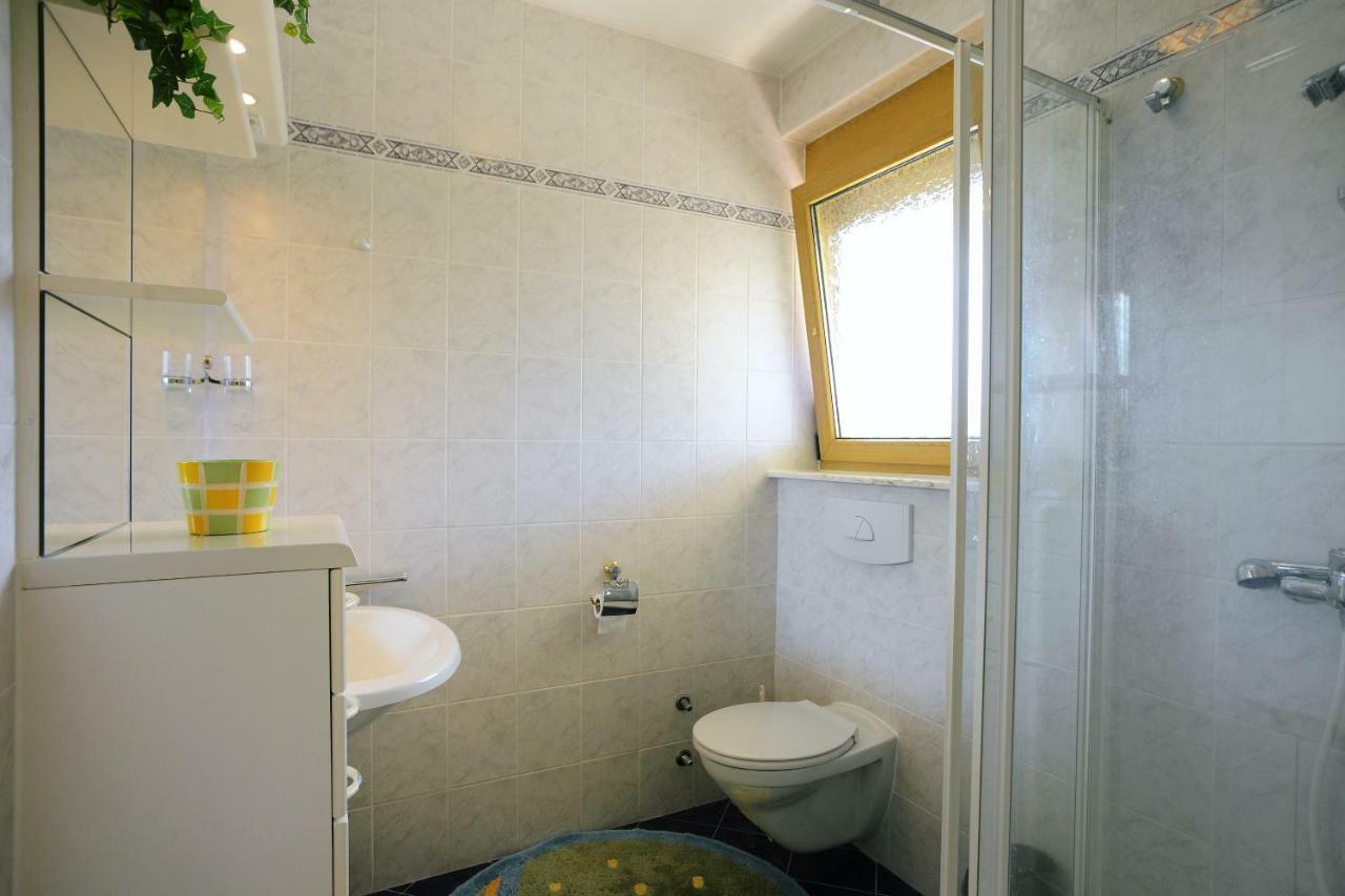 Ferienhaus Tomic Nedeščina エクステリア 写真